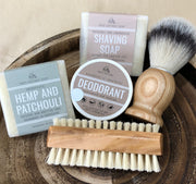 mens' grooming products gift set