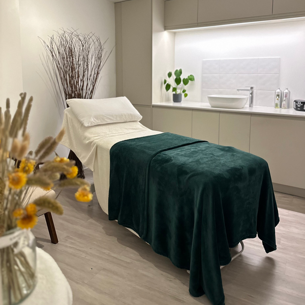 Exclusive ' Brighten and Glow Fresh Facial ' limited edition Summer Facials  - Post-holiday treatment for dull skin - 30th August 2025 (Copy)