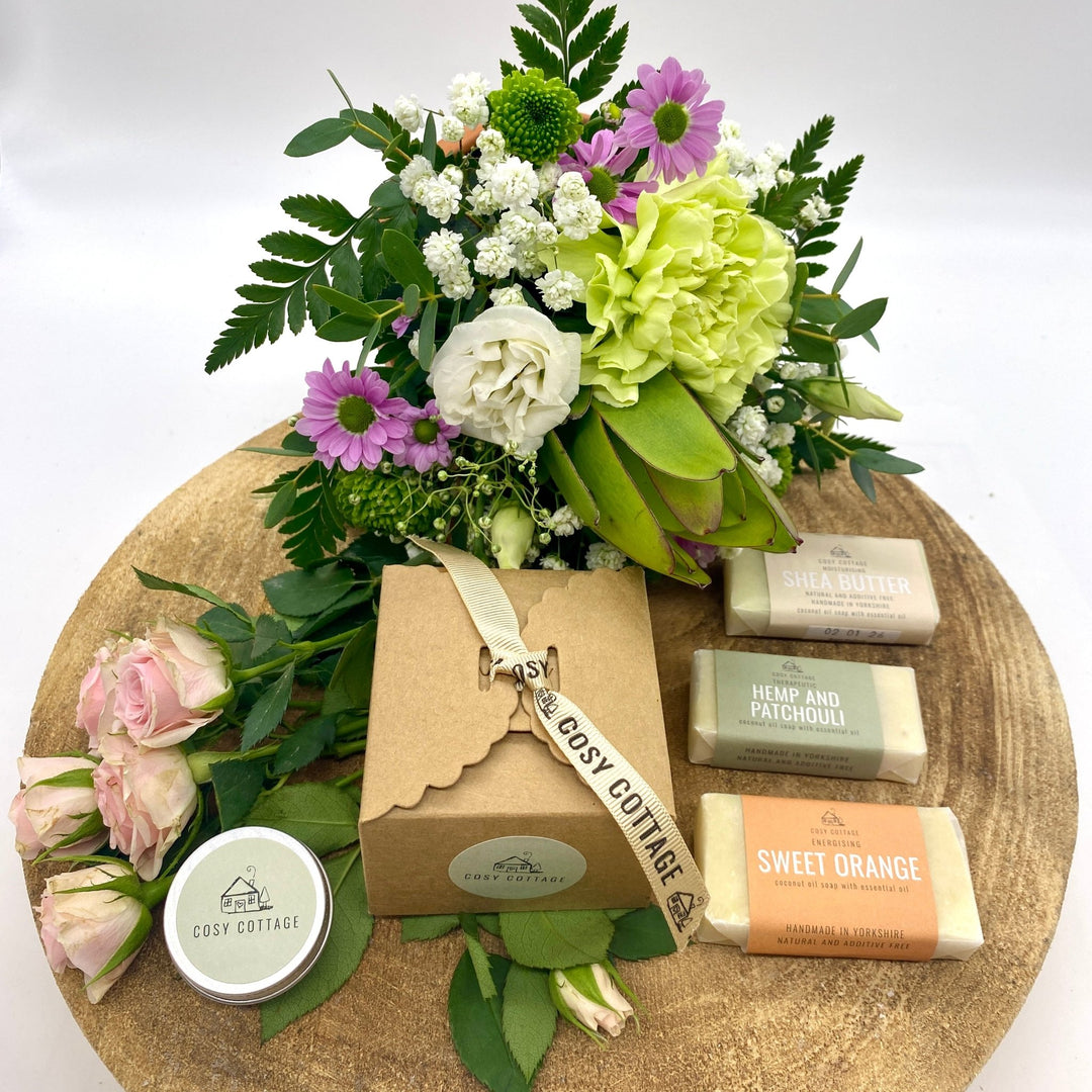 Bijoux Bathe and Soothe Box - Cosy Cottage Soap