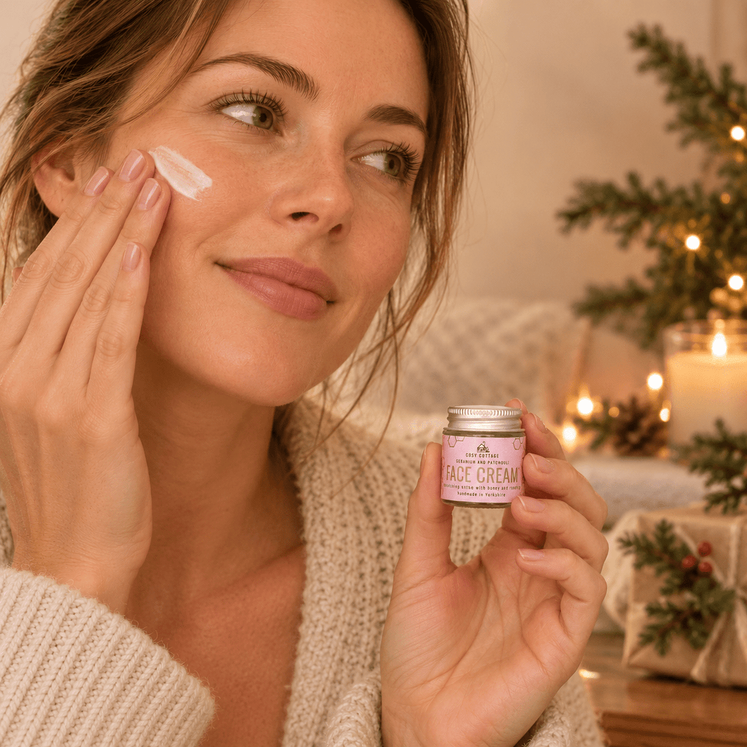 Bijoux Christmas Face Treat Box - Cosy Cottage Soap
