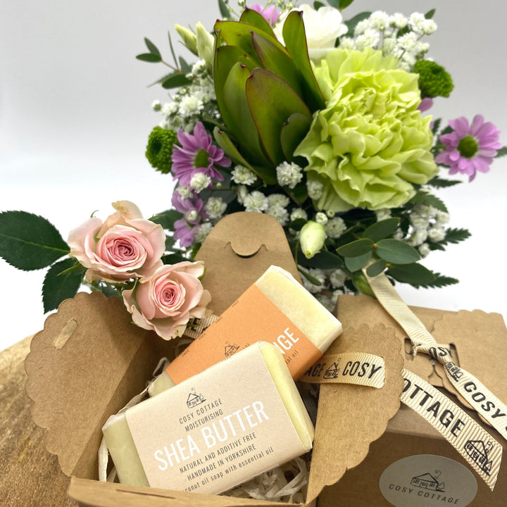 Bijoux Natural Travel Soap Treat Box - Cosy Cottage Soap