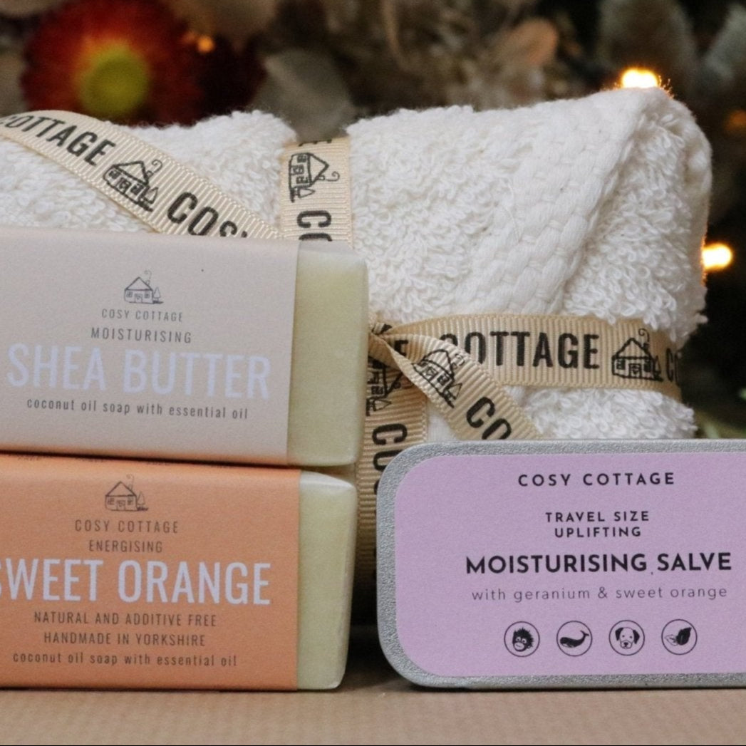 Christmas Mini Soap & Quick Fix Salve Bundle - Cosy Cottage Soap