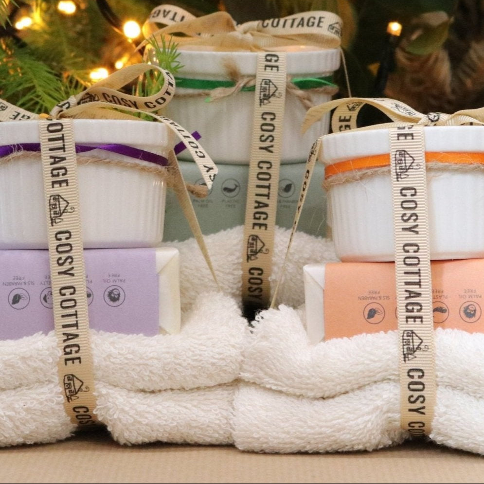 Christmas Triple Treat With Soap, Candle & Face Cloth - Cosy Cottage Soap
