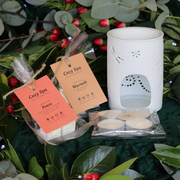 Cosy Christmas Luxury Melt and Burner Set - Cosy Cottage Soap