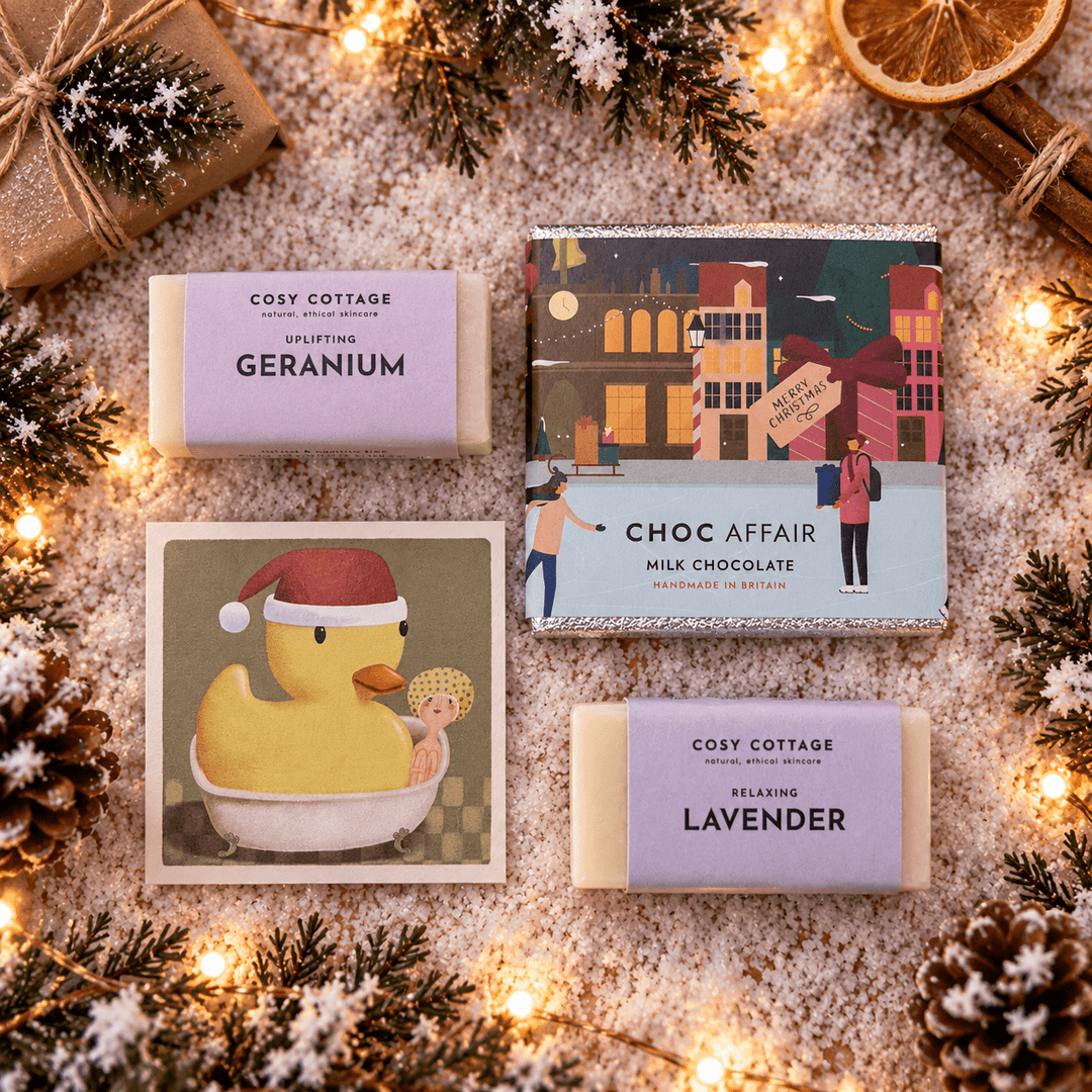 Little Bit of Christmas Love - Cosy Cottage Soap