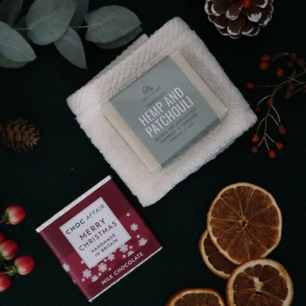 Men's Surprise Christmas Bundle - Cosy Cottage Soap