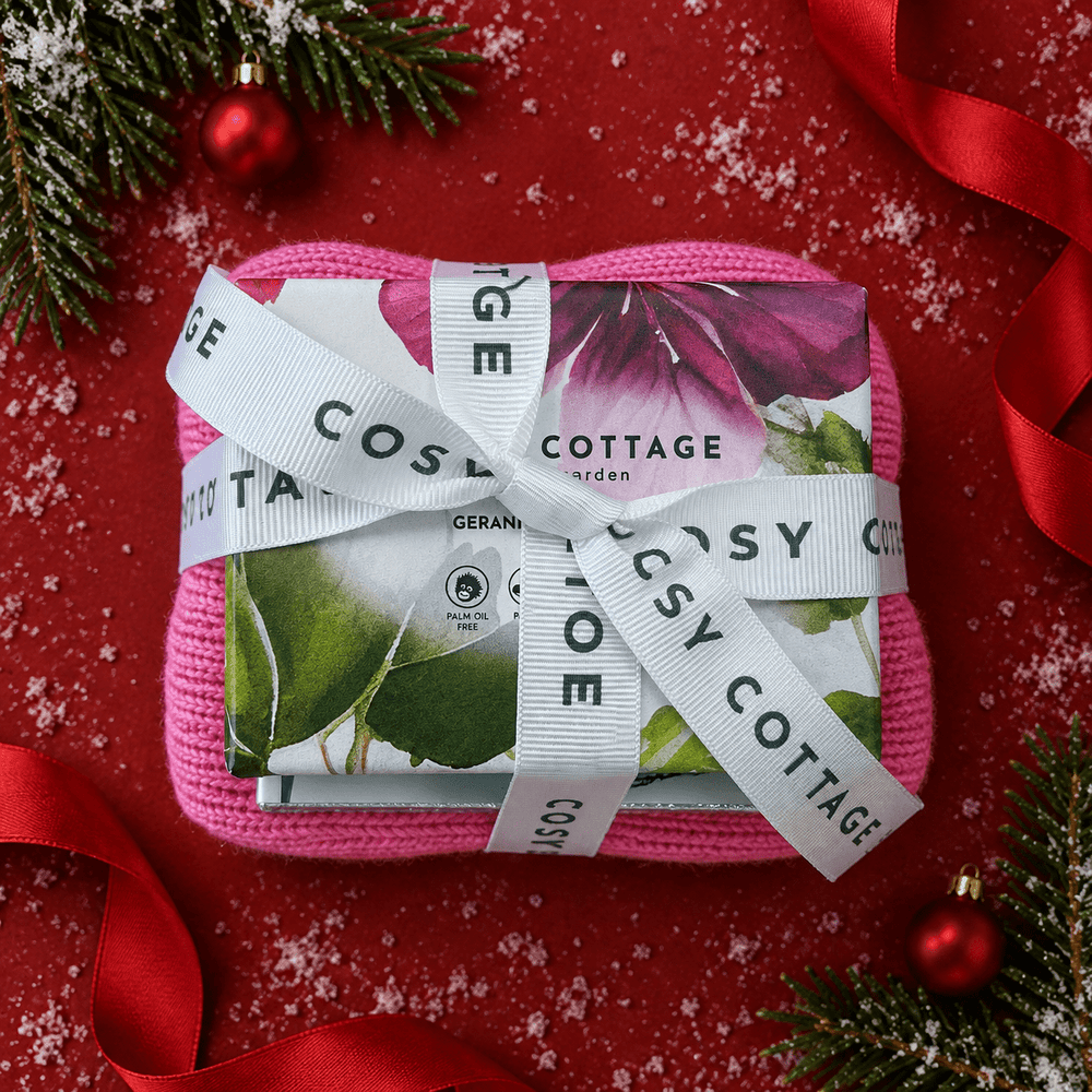 Super Seasonal Soap, Pink Socks & Choc Bundle - Cosy Cottage Soap