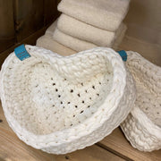 Crocheted basket in recycled yarn