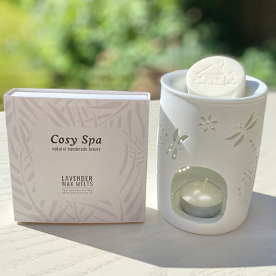 Box of Cosy Spa lavender melts with wax burner 